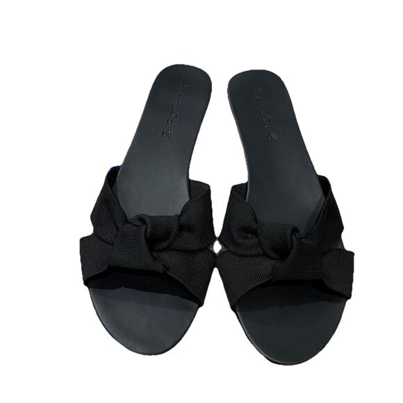 Rothy's Black Bow Slip On Women's Sandals Size 9.5 - Picture 2 of 5